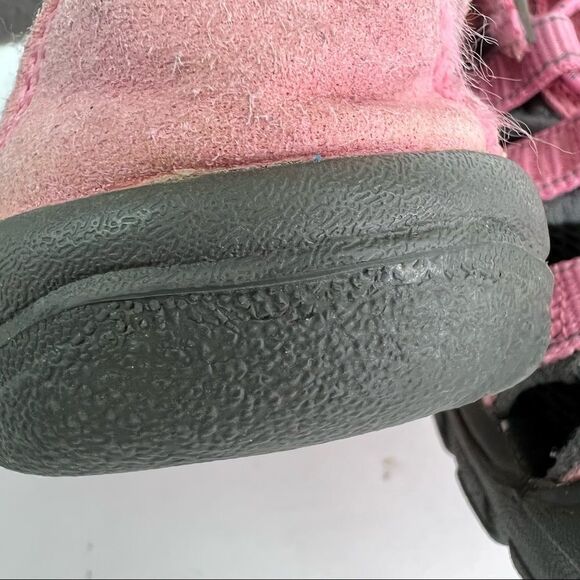 Keen Pink Water Shoes Size 3 - Picture 8 of 8